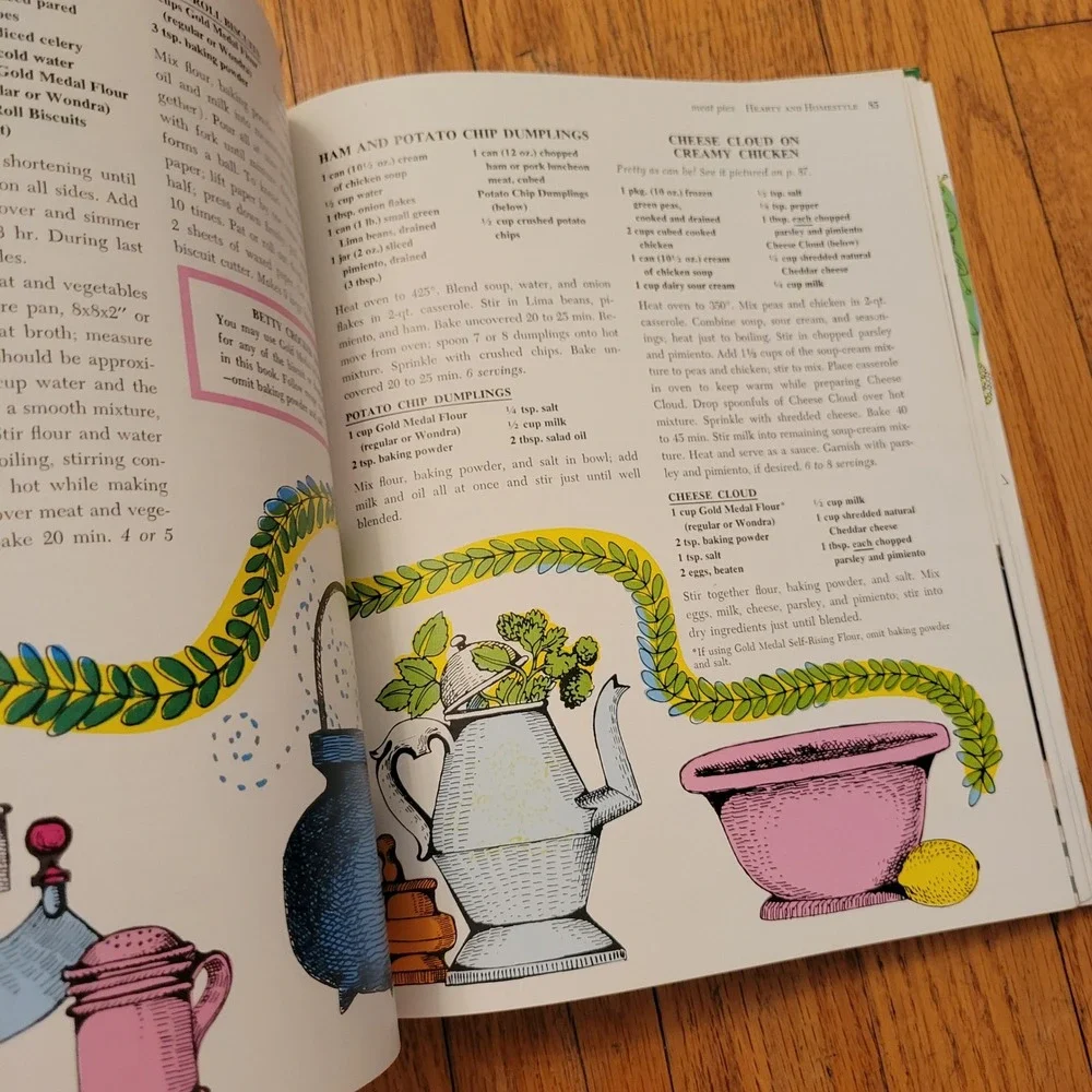 Betty Crocker Dinner in a Dish‎ Cookbook First Edition 1965 Vintage Recipes